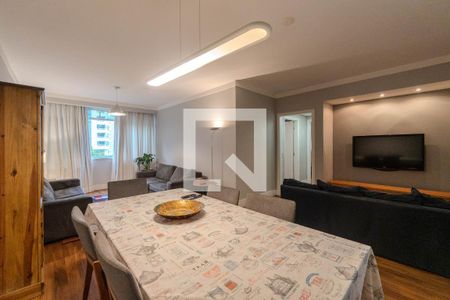 Apartamento à venda com 110m², 2 quartos e 1 vagaSala