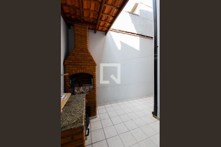 Casa à venda com 188m², 3 quartos e 2 vagas Casa à venda com 188m², 3 quartos e 2 vagasChurrasqueira