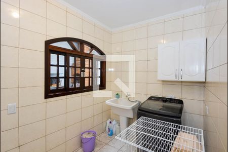 Casa à venda com 188m², 3 quartos e 2 vagas Casa à venda com 188m², 3 quartos e 2 vagasÁrea de Serviço