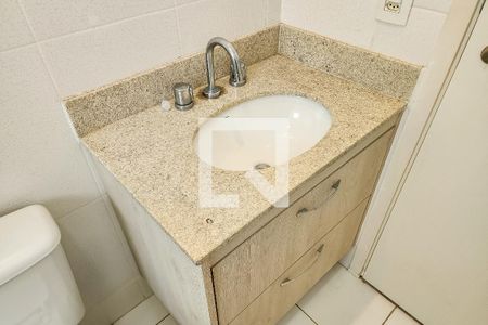 Apartamento à venda com 147m², 3 quartos e 2 vagasBanheiro da Suíte 2