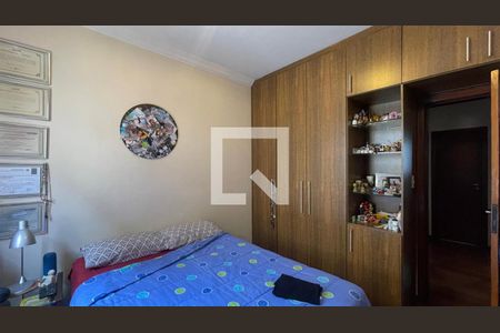 Apartamento à venda com 129m², 5 quartos e 2 vagas Apartamento à venda com 129m², 5 quartos e 2 vagasQuarto