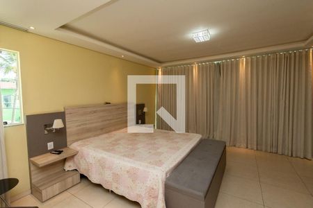 Casa à venda com 229m², 4 quartos e 5 vagas Casa à venda com 229m², 4 quartos e 5 vagasSuíte