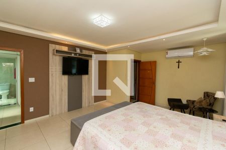 Casa à venda com 229m², 4 quartos e 5 vagas Casa à venda com 229m², 4 quartos e 5 vagasSuíte