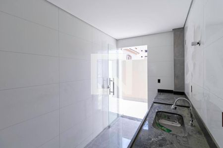 Apartamento à venda com 90m², 3 quartos e 2 vagas Apartamento à venda com 90m², 3 quartos e 2 vagasCozinha