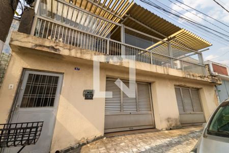 Casa à venda com 350m², 4 quartos e 5 vagasFachada