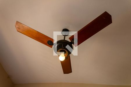 Casa à venda com 350m², 4 quartos e 5 vagasQuarto