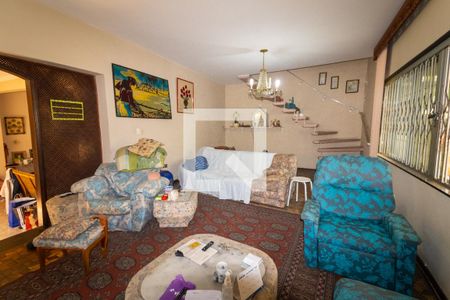 Sala de casa à venda com 4 quartos, 350m² em Quinta da Paineira, São Paulo