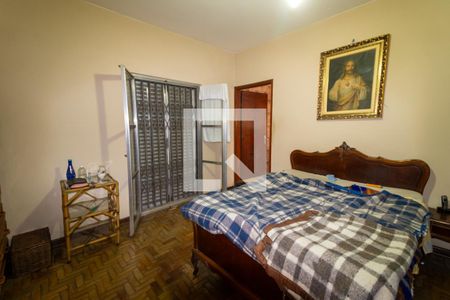 Casa à venda com 350m², 4 quartos e 5 vagasQuarto 2