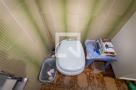 Casa à venda com 350m², 4 quartos e 5 vagasBanheiro 2