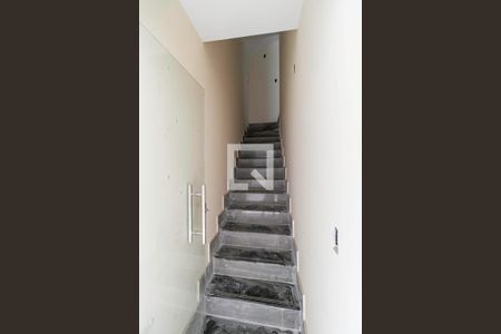 Apartamento à venda com 170m², 3 quartos e 2 vagas Apartamento à venda com 170m², 3 quartos e 2 vagasEntrada