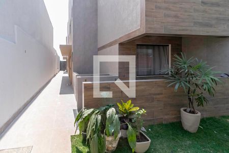 Apartamento à venda com 170m², 3 quartos e 2 vagas Apartamento à venda com 170m², 3 quartos e 2 vagasEntrada