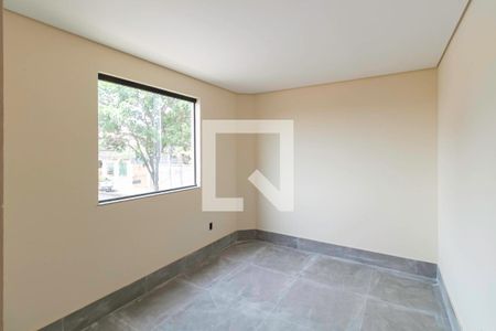 Apartamento à venda com 170m², 3 quartos e 2 vagas Apartamento à venda com 170m², 3 quartos e 2 vagasSuíte