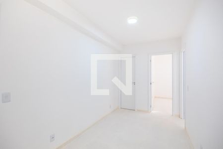 Sala de apartamento à venda com 2 quartos, 37m² em Santa Maria, Osasco