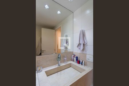 Apartamento à venda com 142m², 3 quartos e 2 vagasBanheiro do Quarto 3