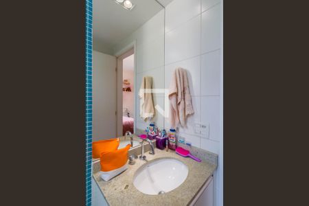 Apartamento à venda com 142m², 3 quartos e 2 vagasBanheiro do Quarto 1