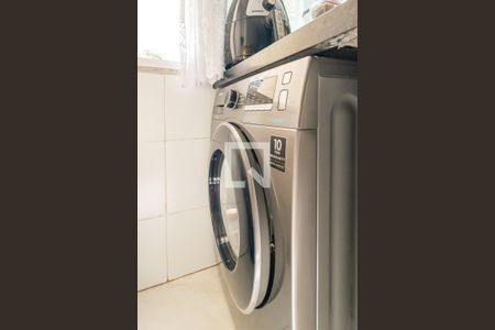 Apartamento à venda com 57m², 2 quartos e 1 vaga Apartamento à venda com 57m², 2 quartos e 1 vagaÁrea de Serviço - Máquina de lavar