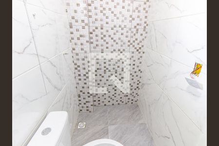 Apartamento para alugar com 38m², 2 quartos e sem vagaBanheiro