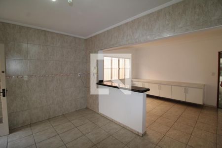 Casa à venda com 240m², 4 quartos e 4 vagasCozinha