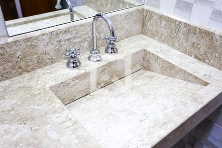 Apartamento à venda com 170m², 3 quartos e 2 vagasLavabo