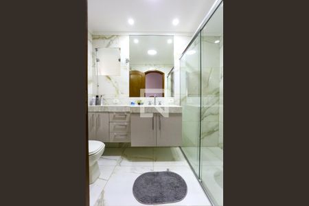 Apartamento à venda com 170m², 3 quartos e 2 vagasBanheiro