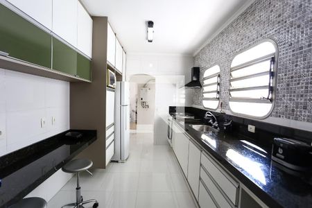 Apartamento à venda com 170m², 3 quartos e 2 vagasCozinha