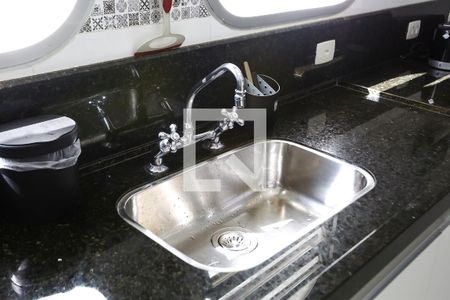 Apartamento à venda com 170m², 3 quartos e 2 vagasCozinha vista