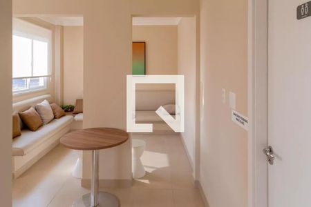 Apartamento à venda com 40m², 2 quartos e sem vaga Apartamento à venda com 40m², 2 quartos e sem vagaÁrea comum - Salão de festas