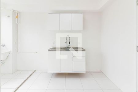 Apartamento à venda com 40m², 2 quartos e sem vaga Apartamento à venda com 40m², 2 quartos e sem vagaCozinha e Área de Serviço