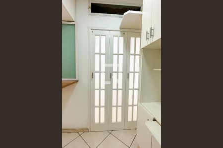 Cozinha de apartamento para alugar com 3 quartos, 110m² em Copacabana, Rio de Janeiro