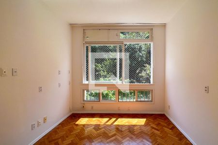 Apartamento para alugar com 110m², 3 quartos e 1 vaga Apartamento para alugar com 110m², 3 quartos e 1 vagaSuíte