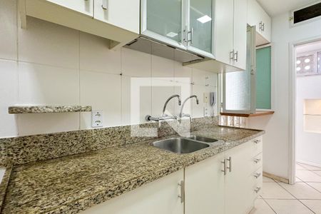 Apartamento para alugar com 110m², 3 quartos e 1 vaga Apartamento para alugar com 110m², 3 quartos e 1 vagaCozinha