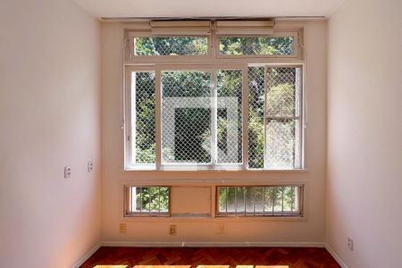 Apartamento para alugar com 110m², 3 quartos e 1 vaga Apartamento para alugar com 110m², 3 quartos e 1 vagaQuarto 01