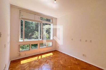 Apartamento para alugar com 110m², 3 quartos e 1 vaga Apartamento para alugar com 110m², 3 quartos e 1 vagaSuíte
