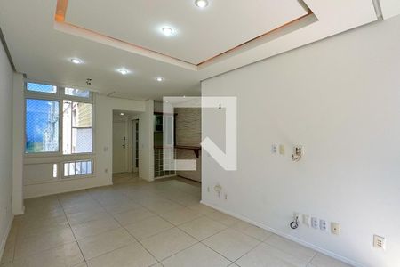 Apartamento para alugar com 110m², 3 quartos e 1 vaga Apartamento para alugar com 110m², 3 quartos e 1 vagaSala