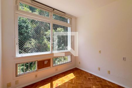 Apartamento para alugar com 110m², 3 quartos e 1 vaga Apartamento para alugar com 110m², 3 quartos e 1 vagaQuarto 02