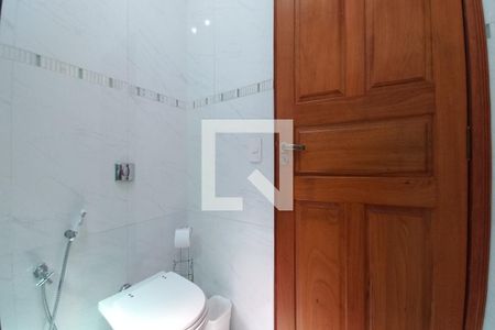 Casa à venda com 137m², 3 quartos e 3 vagasBanheiro