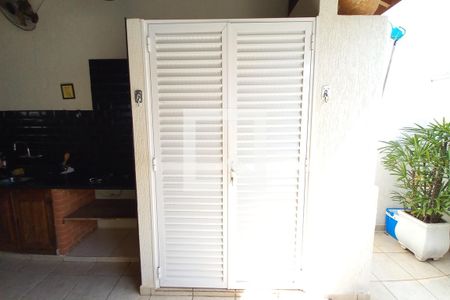 Casa à venda com 137m², 3 quartos e 3 vagasDetalhe da Área de Serviço