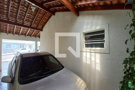 Casa à venda com 137m², 3 quartos e 3 vagasGaragem