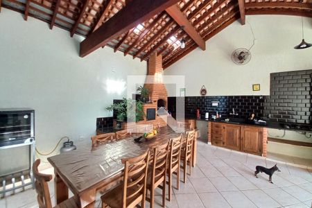 Casa à venda com 137m², 3 quartos e 3 vagasÁrea comum - Churrasqueira