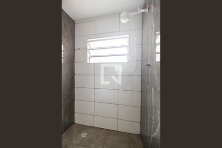 Casa para alugar com 35m², 1 quarto e sem vaga Casa para alugar com 35m², 1 quarto e sem vagaBanheiro