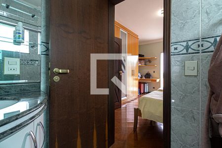 Casa à venda com 600m², 7 quartos e 6 vagas Casa à venda com 600m², 7 quartos e 6 vagas Suíte 3