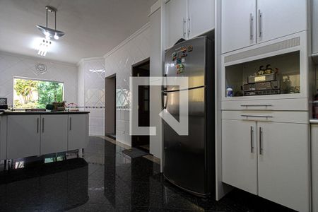 Casa à venda com 600m², 7 quartos e 6 vagas Casa à venda com 600m², 7 quartos e 6 vagasCozinha