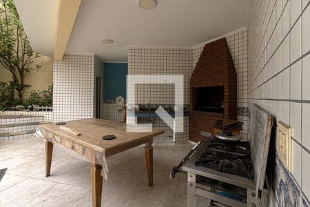 Casa à venda com 600m², 7 quartos e 6 vagas Casa à venda com 600m², 7 quartos e 6 vagasChurrasqueira