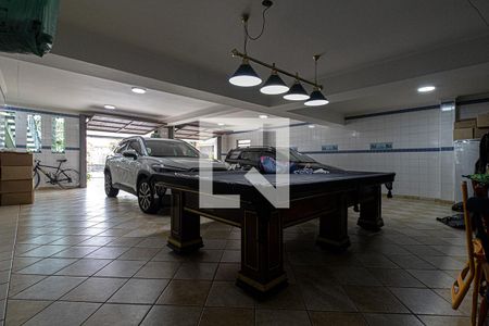 Casa à venda com 600m², 7 quartos e 6 vagas Casa à venda com 600m², 7 quartos e 6 vagasGaragem