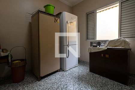 Casa à venda com 600m², 7 quartos e 6 vagas Casa à venda com 600m², 7 quartos e 6 vagasQuarto de Serviço