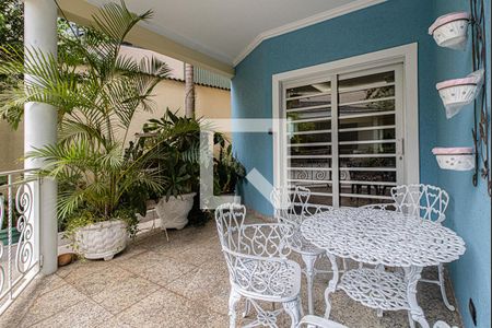 Casa à venda com 600m², 7 quartos e 6 vagas Casa à venda com 600m², 7 quartos e 6 vagasÁrea Externa