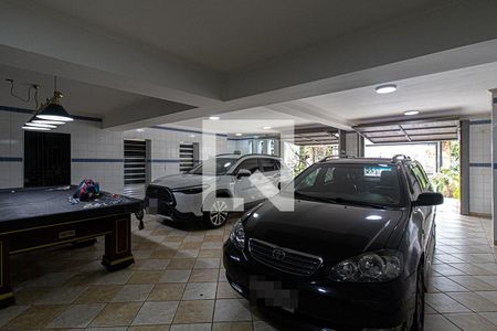 Casa à venda com 600m², 7 quartos e 6 vagas Casa à venda com 600m², 7 quartos e 6 vagasGaragem