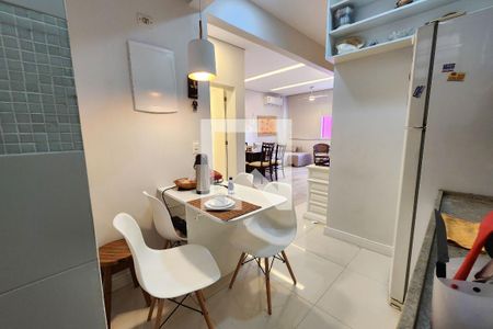 Apartamento à venda com 60m², 2 quartos e sem vagaCozinha