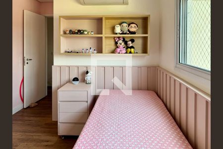 Apartamento à venda com 136m², 3 quartos e 2 vagasSuíte 2