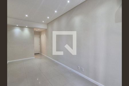 Apartamento à venda com 78m², 3 quartos e 1 vaga Apartamento à venda com 78m², 3 quartos e 1 vagaSala